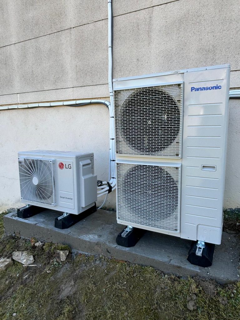 Unit&eacute; ext&eacute;rieure de climatisation multi-split install&eacute;e &agrave; Bebing